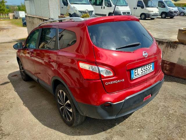 NISSAN Qashqai+2 usata, con Airbag