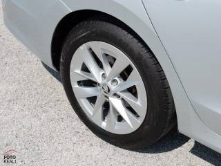 SKODA Octavia usata, con Volante multifunzione