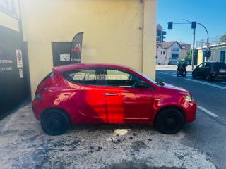 LANCIA Ypsilon usata, con Autoradio