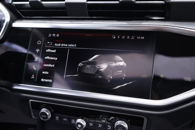 AUDI Q3 usata, con Autoradio digitale
