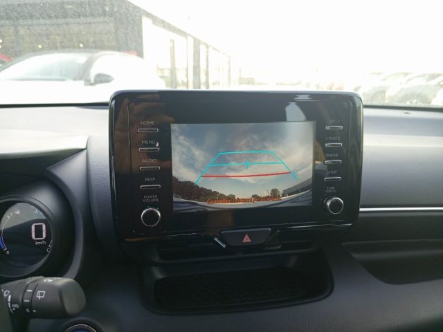 TOYOTA Yaris usata, con Bluetooth