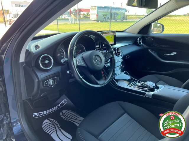 MERCEDES-BENZ C 200 usata, con Climatizzatore