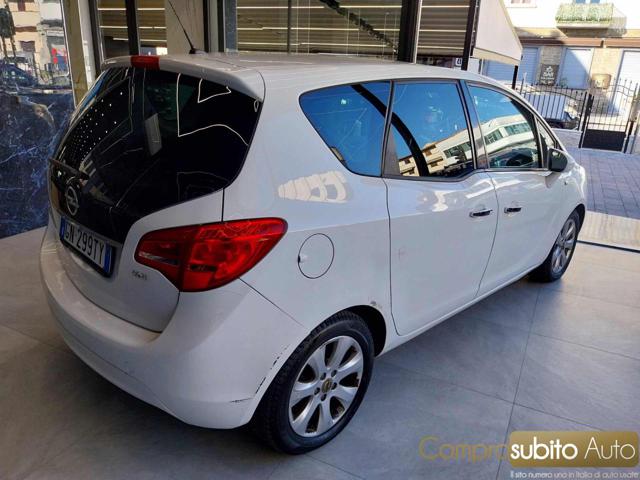 OPEL Meriva usata, con Autoradio