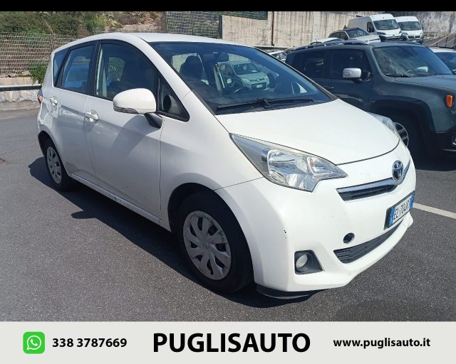 TOYOTA Verso-S usata, con ABS