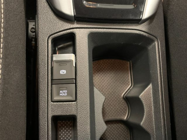 VOLKSWAGEN T-Roc usata, con Controllo elettronico della corsia