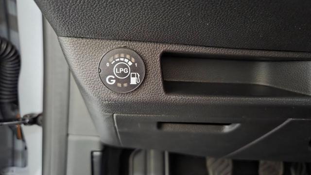 RENAULT Clio usata, con Alzacristalli elettrici