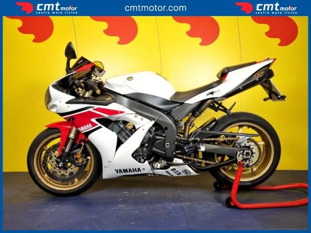 YAMAHA YZF R1 usata 2