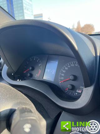 TOYOTA Yaris usata, con Alzacristalli elettrici