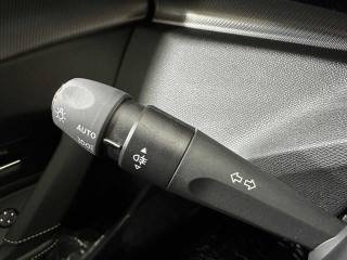 PEUGEOT 308 usata, con Telecamera per parcheggio assistito