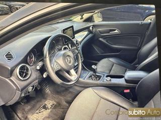 MERCEDES-BENZ CLA 180 usata, con Cerchi in lega