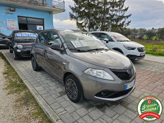 LANCIA Ypsilon usata, con Chiusura centralizzata