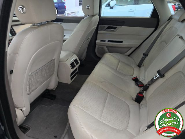 JAGUAR XF usata, con Controllo trazione