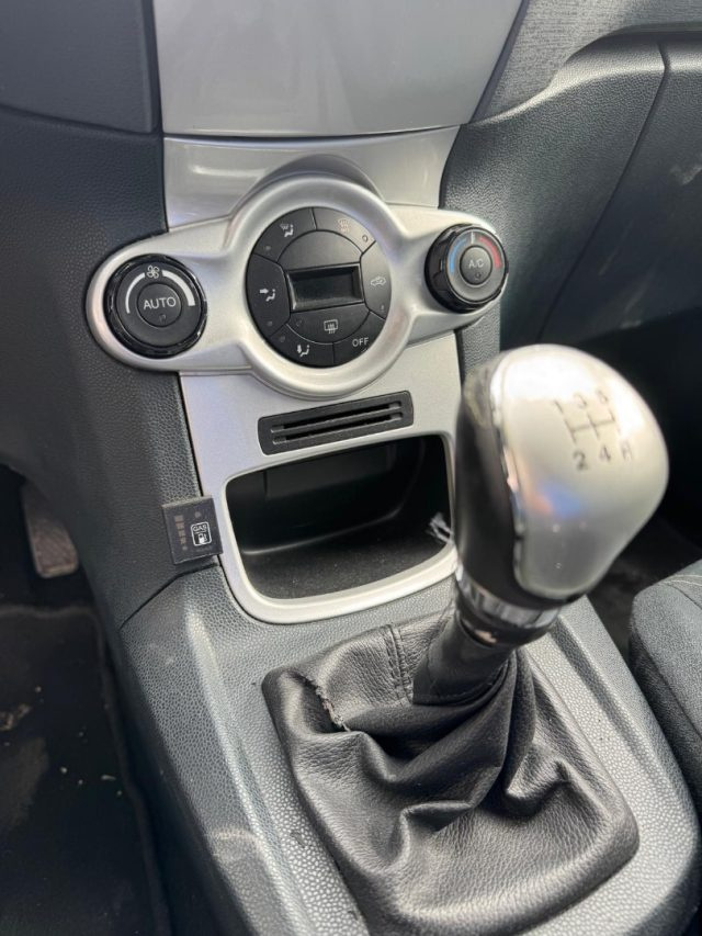 FORD Fiesta usata 11