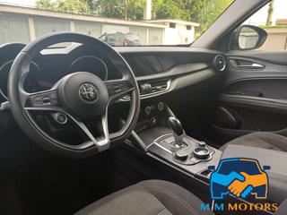 ALFA ROMEO Stelvio usata, con Controllo automatico clima