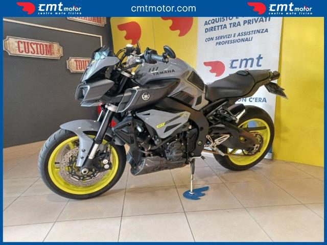 YAMAHA MT-10 usata 12