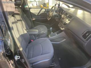 KIA Rio usata, con Autoradio