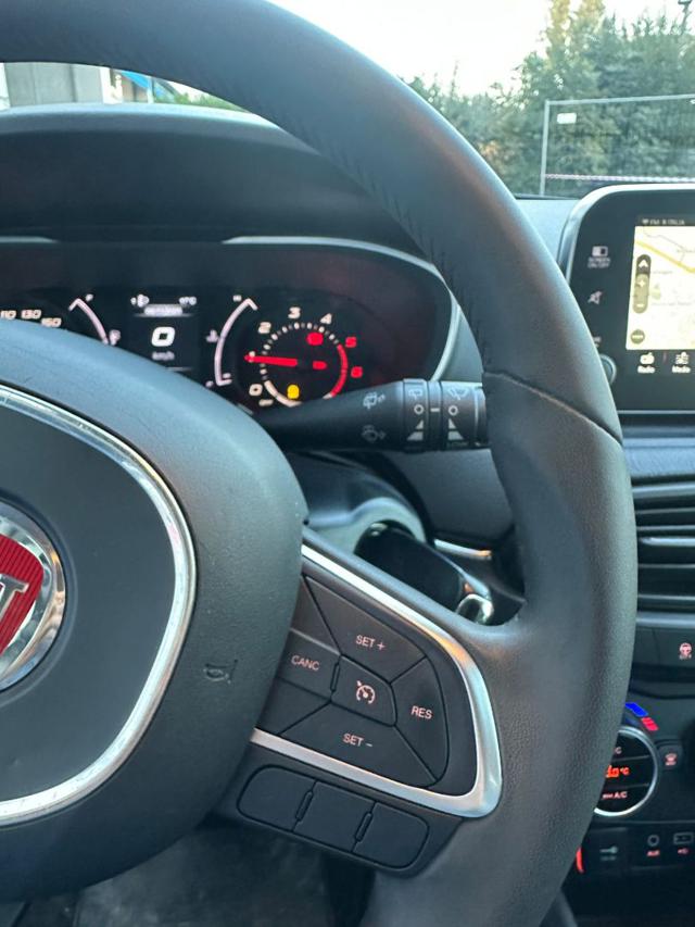 FIAT Tipo usata, con Volante in pelle