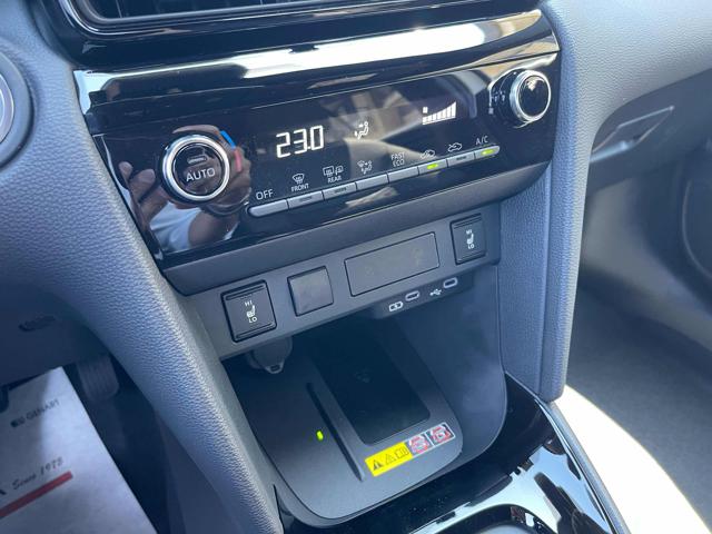 TOYOTA Yaris Cross usata, con Sedile posteriore sdoppiato