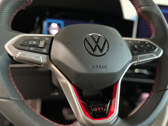 VOLKSWAGEN Golf usata 23