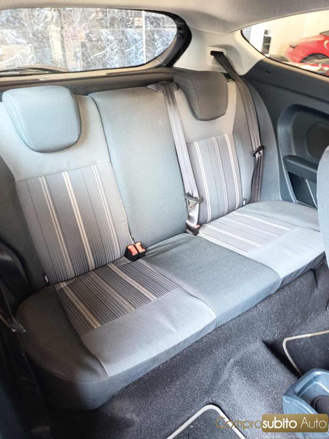 FORD Fiesta usata, con Servosterzo