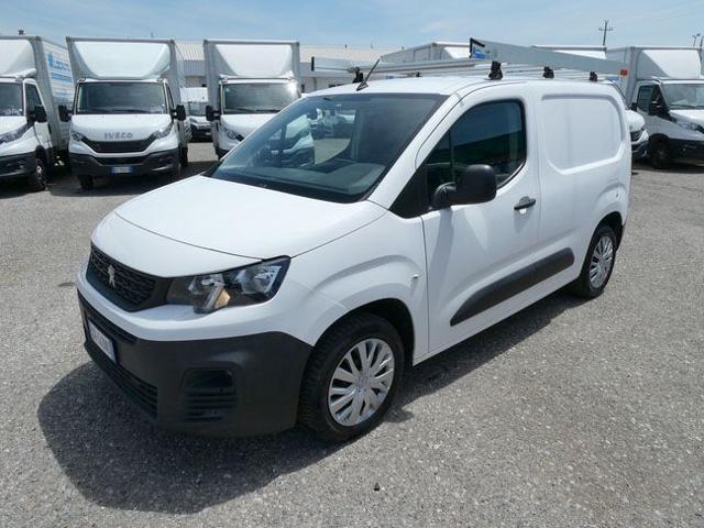 PEUGEOT Partner usata, con ABS