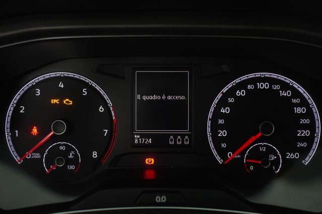 VOLKSWAGEN T-Roc usata 12