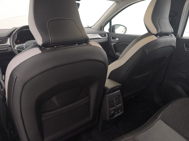 RENAULT Captur usata, con Luci diurne LED