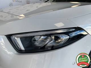 MERCEDES-BENZ A 180 usata, con Leve al volante