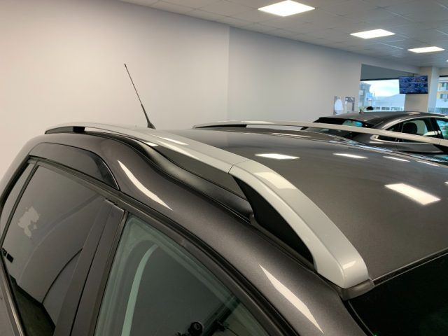 PEUGEOT 2008 usata, con Touch screen