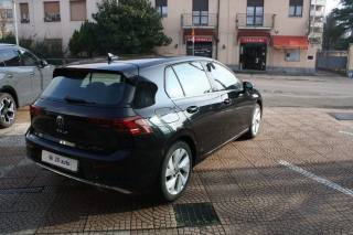 VOLKSWAGEN Golf usata, con Autoradio