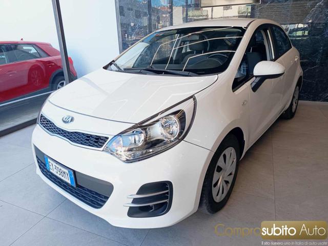 KIA Rio usata, con Airbag laterali