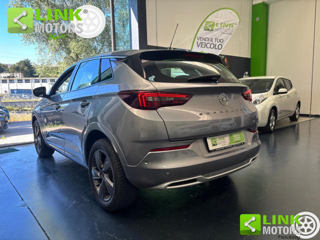 OPEL Grandland usata 2