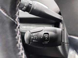 PEUGEOT 2008 usata, con Touch screen