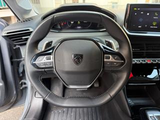 PEUGEOT 208 usata, con Controllo automatico clima