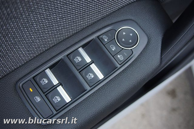 RENAULT Captur usata 26