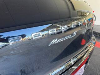 PORSCHE Macan usata, con Bracciolo