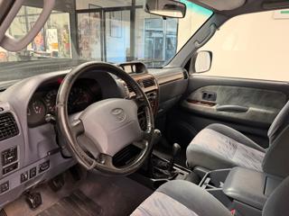 TOYOTA Land Cruiser usata, con Gancio traino
