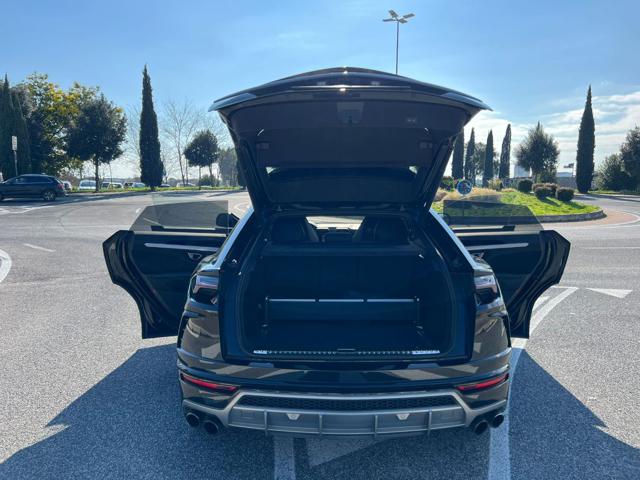LAMBORGHINI Urus usata, con Volante in pelle