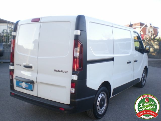 RENAULT Trafic usata, con Bracciolo