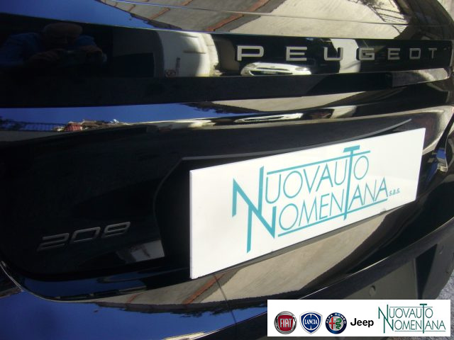 PEUGEOT 208 usata, con Sedile posteriore sdoppiato
