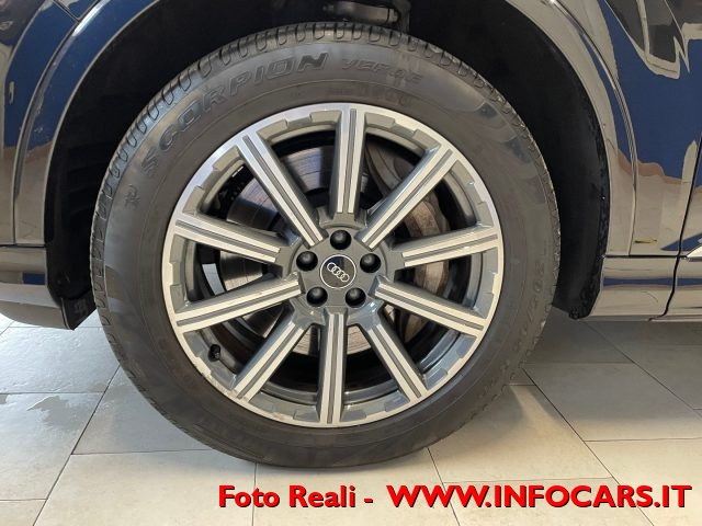 AUDI Q7 usata, con Vetri oscurati