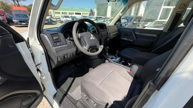MITSUBISHI Pajero usata, con Climatizzatore