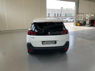 PEUGEOT 5008 usata, con Autoradio