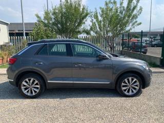 VOLKSWAGEN T-Roc usata, con Autoradio