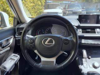 LEXUS CT 200h usata, con Climatizzatore