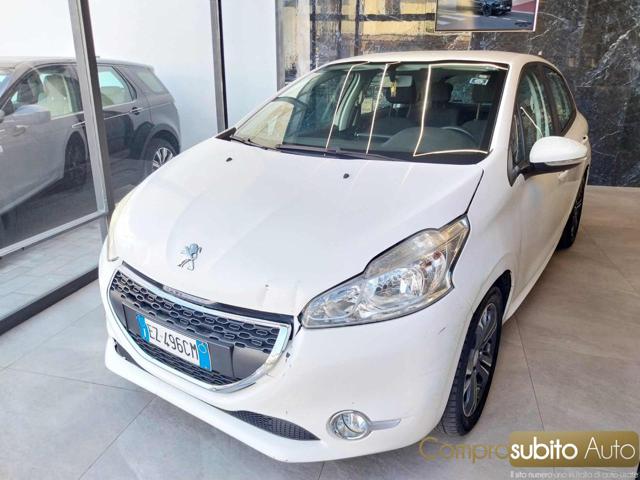 PEUGEOT 208 usata, con Airbag