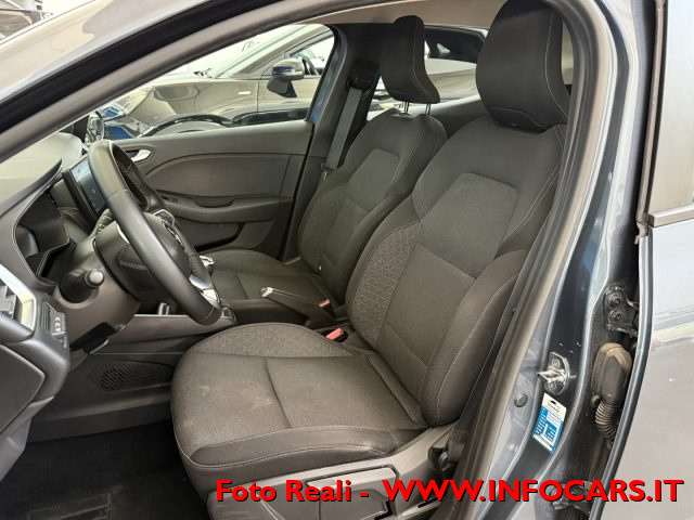 RENAULT Clio usata, con Autoradio