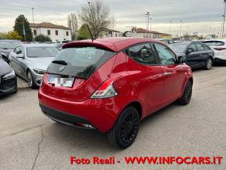 LANCIA Ypsilon usata, con Airbag