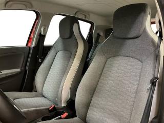 RENAULT ZOE usata 19