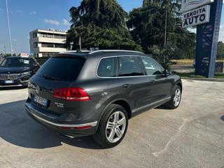 VOLKSWAGEN Touareg usata, con Airbag Passeggero